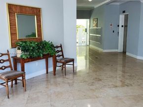 1185 Marseille Dr 209, Miami Beach FL 33141