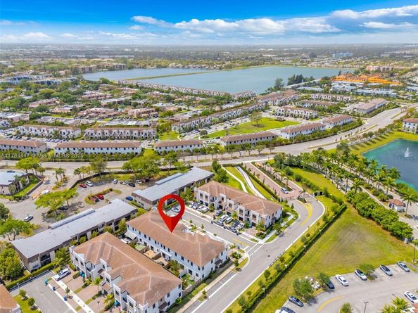 20865 NE 7th Ct, Miami FL 33179