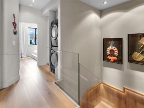 20865 NE 7th Ct, Miami FL 33179