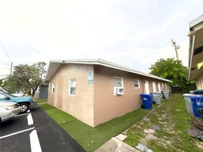 3830 NE 15th Ave, Pompano Beach FL 33064