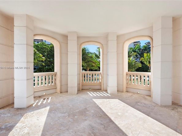 7112 Fisher Island Dr 7112, Miami Beach FL 33109