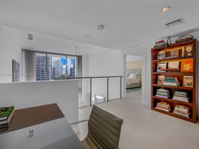 200 Biscayne Boulevard Way 904, Miami FL 33131