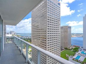 300 S Biscayne Blvd T2416, Miami FL 33131