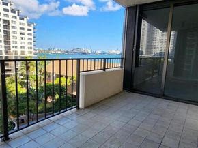 520 Brickell Key Dr A802, Miami FL 33131