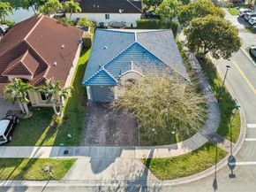 21143 SW 92nd Pl, Cutler Bay FL 33189