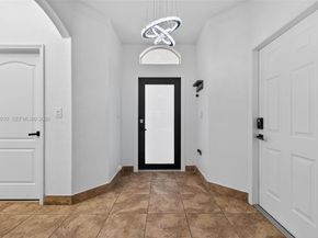 21143 SW 92nd Pl, Cutler Bay FL 33189