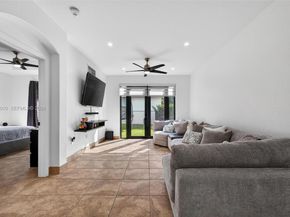 21143 SW 92nd Pl, Cutler Bay FL 33189