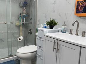 2861 Somerset Dr 318, Lauderdale Lakes FL 33311