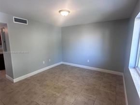 1955 NW 5th Pl 13, Miami FL 33136