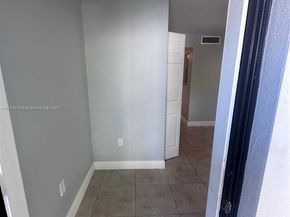 1955 NW 5th Pl 13, Miami FL 33136