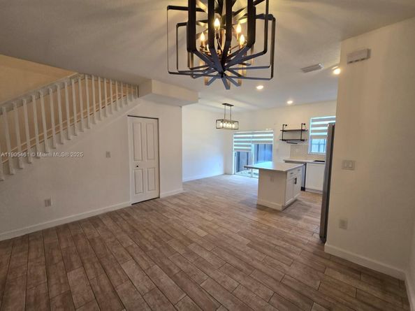 2705 SE 15th St, Homestead FL 33035