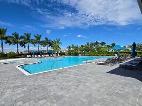 2705 SE 15th St, Homestead FL 33035