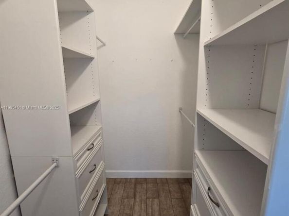 2705 SE 15th St, Homestead FL 33035