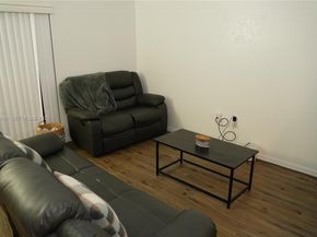 159 Hidden Ct Rd, Hollywood FL 33023