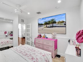 1520 SW 86th Ct, Miami FL 33144