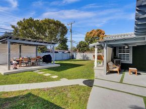 1520 SW 86th Ct, Miami FL 33144