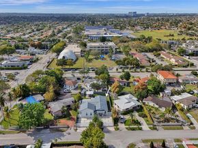 1520 SW 86th Ct, Miami FL 33144