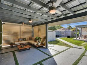 1520 SW 86th Ct, Miami FL 33144