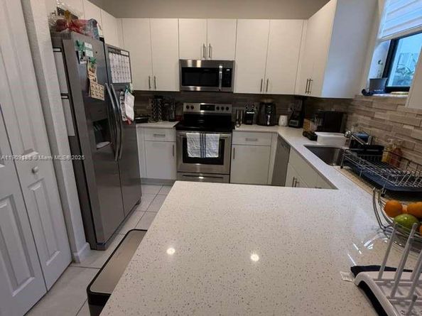 15929 SW 2nd Pl, Pembroke Pines FL 33027