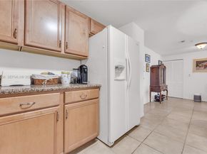5271 SW 8th St 212, Miami FL 33134