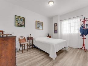 5271 SW 8th St 212, Miami FL 33134