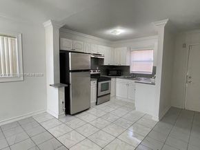 19805 SW 114th Ave 119, Miami FL 33157