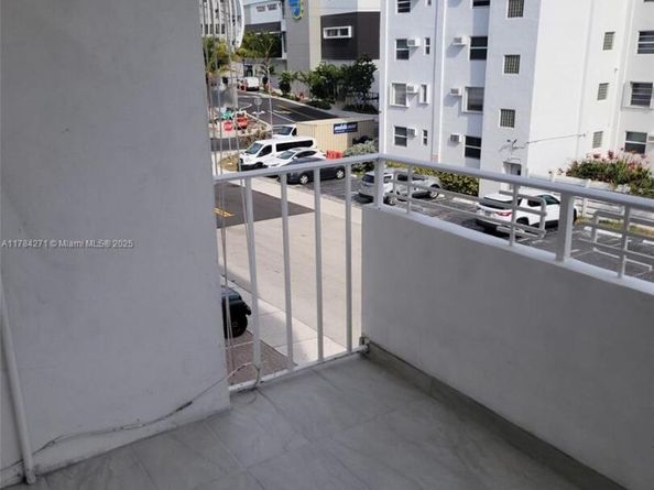 2900 Banyan St 303, Fort Lauderdale FL 33316