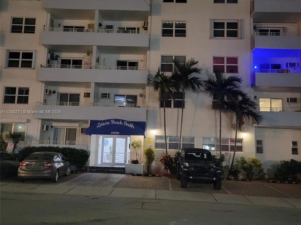 2900 Banyan St 303, Fort Lauderdale FL 33316