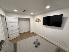 2918 SW 2nd St, Miami FL 33135