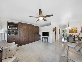 15610 NE 6th Ave 9B, Miami FL 33162