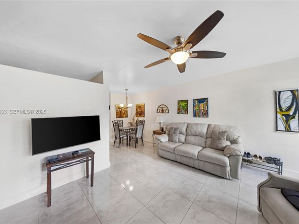 15610 NE 6th Ave 9B, Miami FL 33162