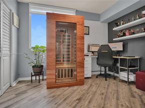 4242 NW 2nd St 804, Miami FL 33126