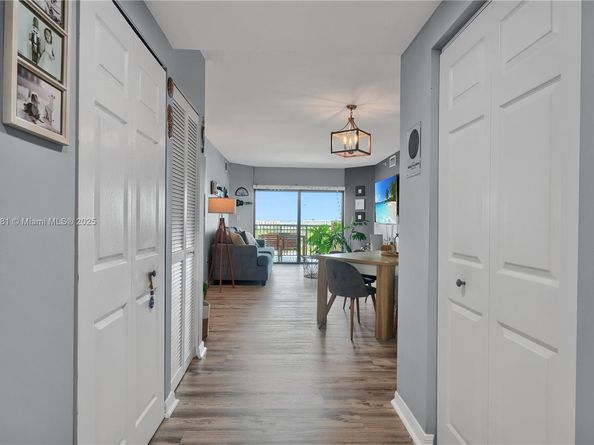 4242 NW 2nd St 804, Miami FL 33126