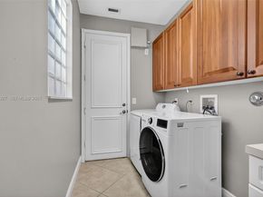 120 Villa Nueva Pl, Palm Beach Gardens FL 33418