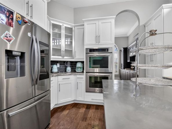 120 Villa Nueva Pl, Palm Beach Gardens FL 33418