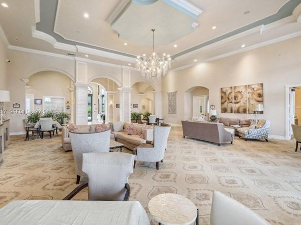 120 Villa Nueva Pl, Palm Beach Gardens FL 33418