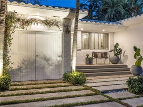 811 NE 71st St, Miami FL 33138