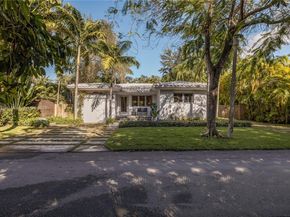 811 NE 71st St, Miami FL 33138