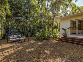 811 NE 71st St, Miami FL 33138