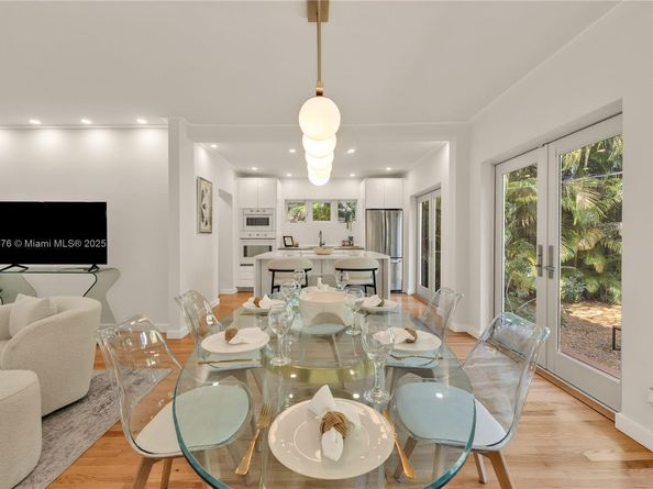 811 NE 71st St, Miami FL 33138