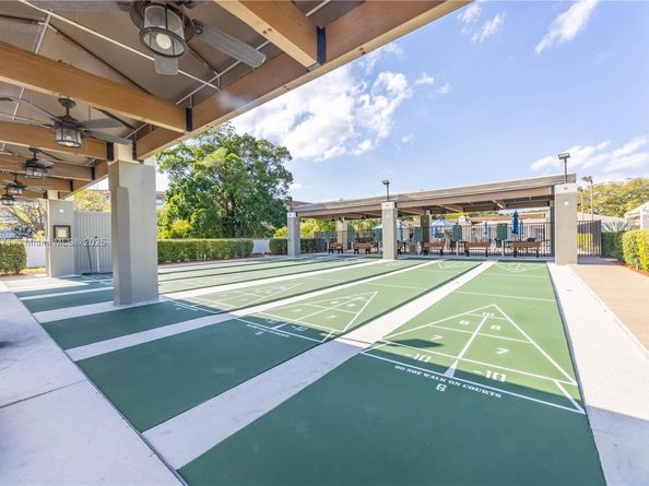 2201 Lucaya Bnd K3, Coconut Creek FL 33066