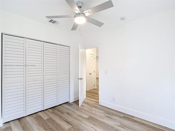 1535 NW 124th St, North Miami FL 33167