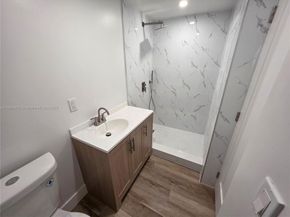1535 NW 124th St, North Miami FL 33167