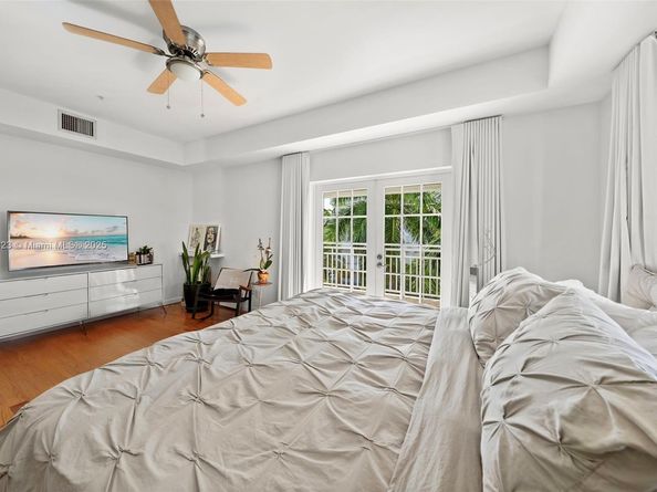 1415 Sunset Harbour Dr 406, Miami Beach FL 33139