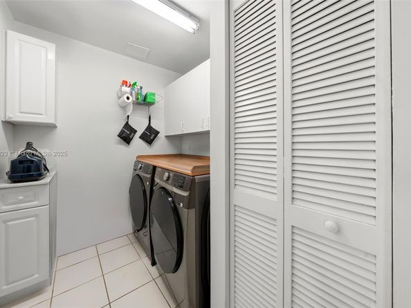 1415 Sunset Harbour Dr 406, Miami Beach FL 33139