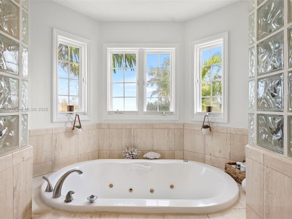 1415 Sunset Harbour Dr 406, Miami Beach FL 33139