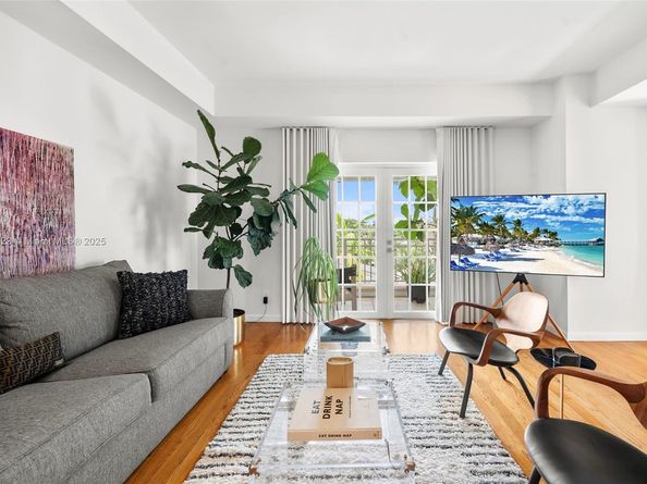 1415 Sunset Harbour Dr 406, Miami Beach FL 33139