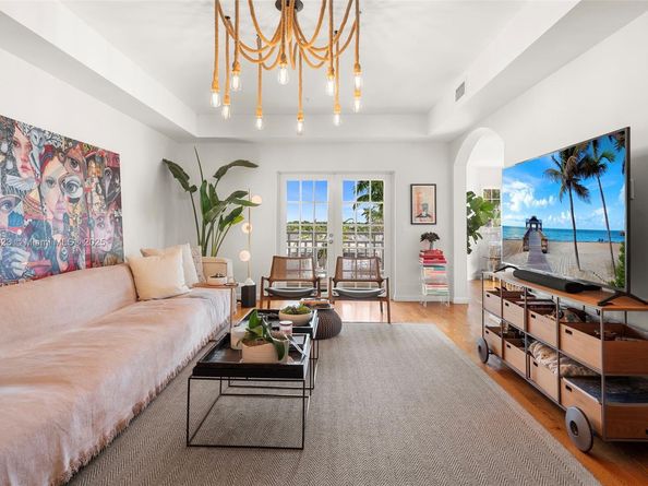 1415 Sunset Harbour Dr 406, Miami Beach FL 33139