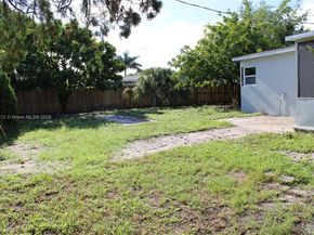241 NE 55th St, Oakland Park FL 33334
