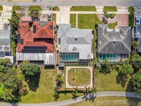 321 NW 201st St, Miami Gardens FL 33169